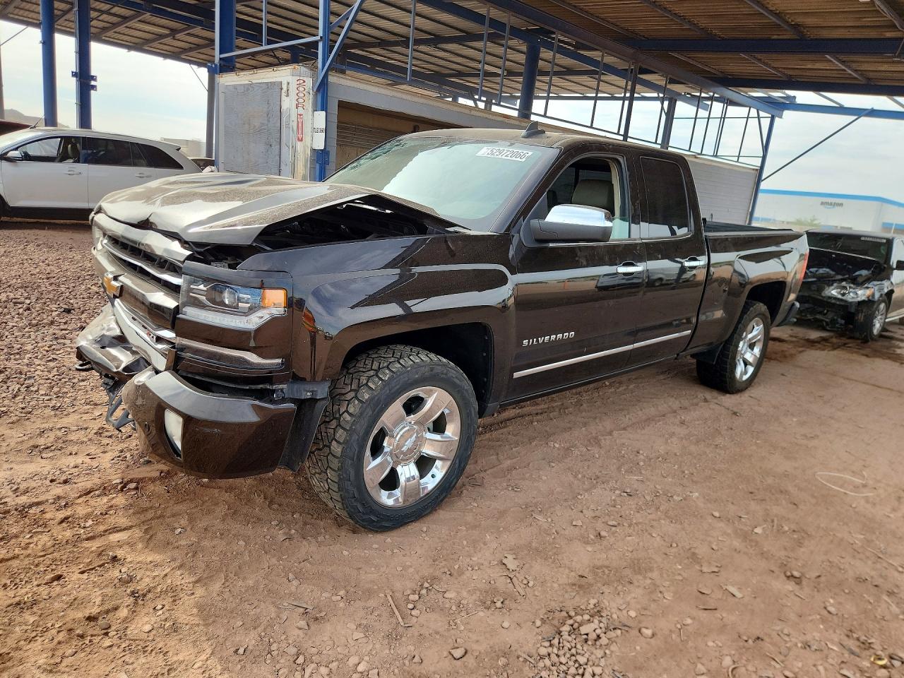 Salvage Chevrolet Silverado Image
