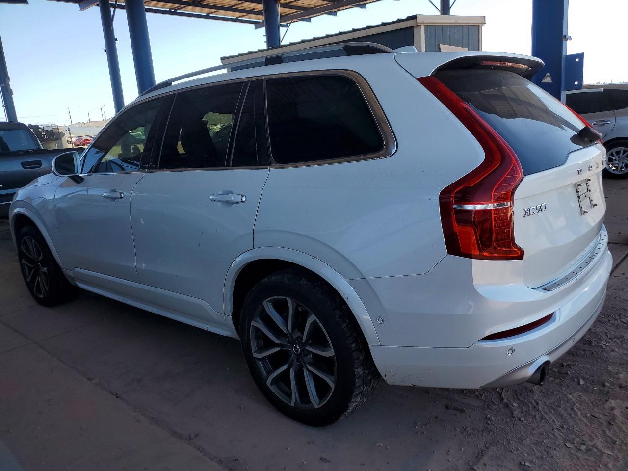 Volvo XC90 T5 Momentum