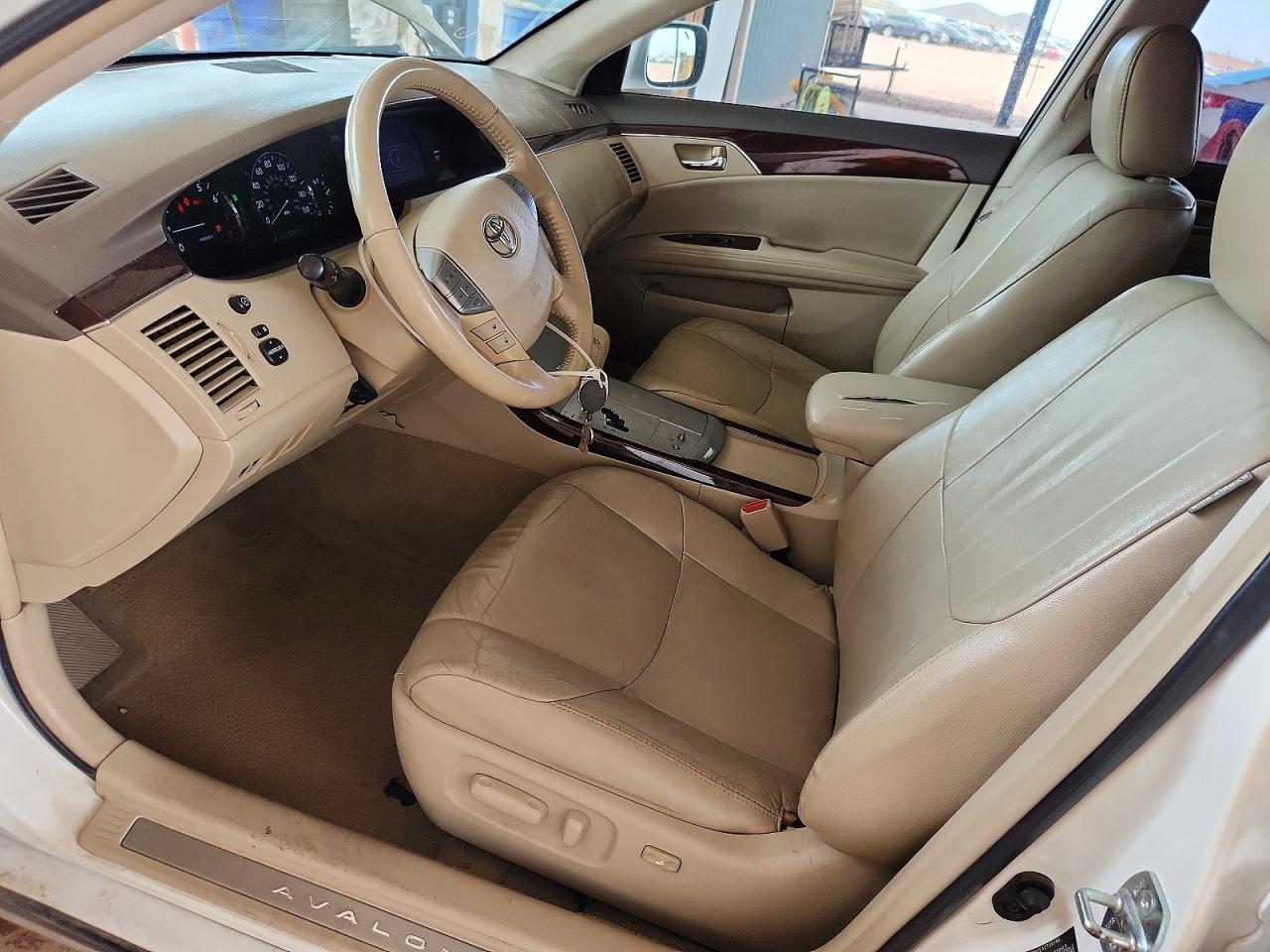 Toyota Avalon Xls