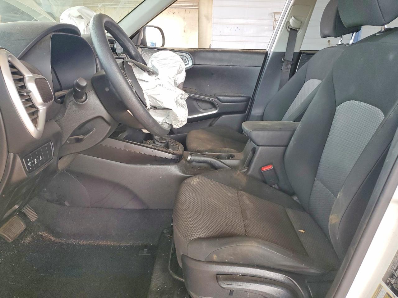 Kia Soul Lx