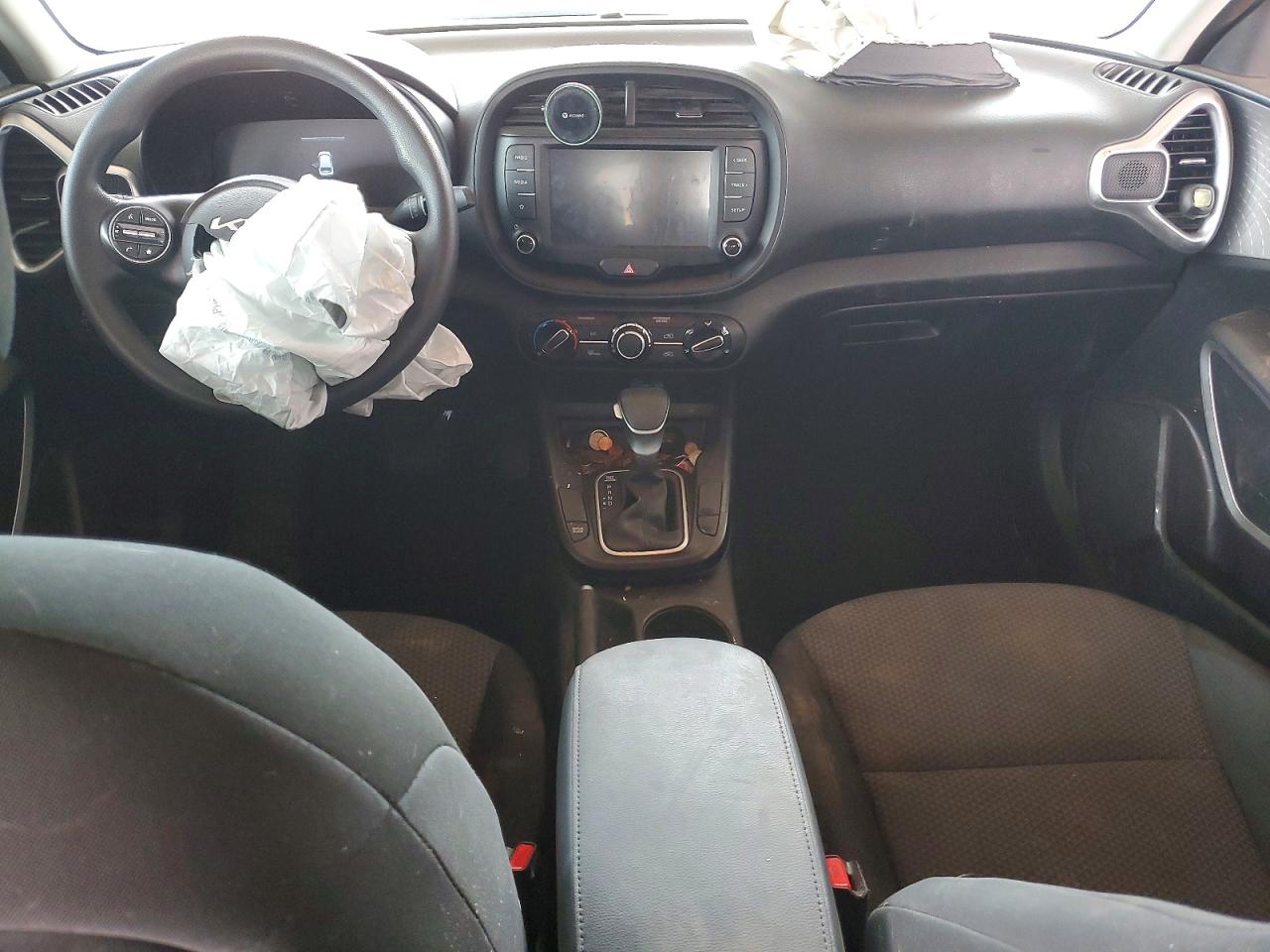 Kia Soul Lx
