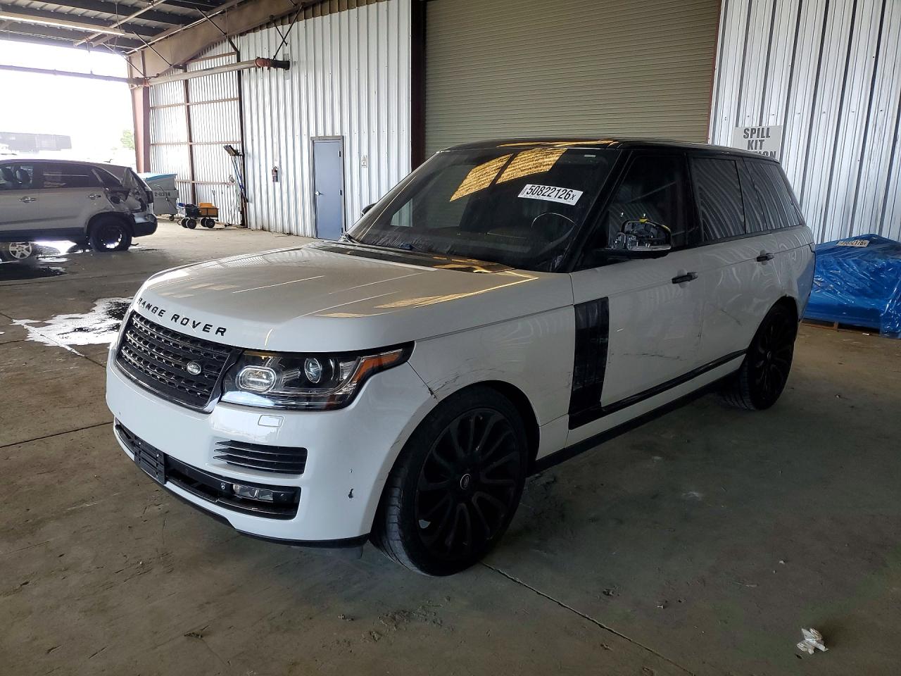 Salvage Land Rover Range Rover Image