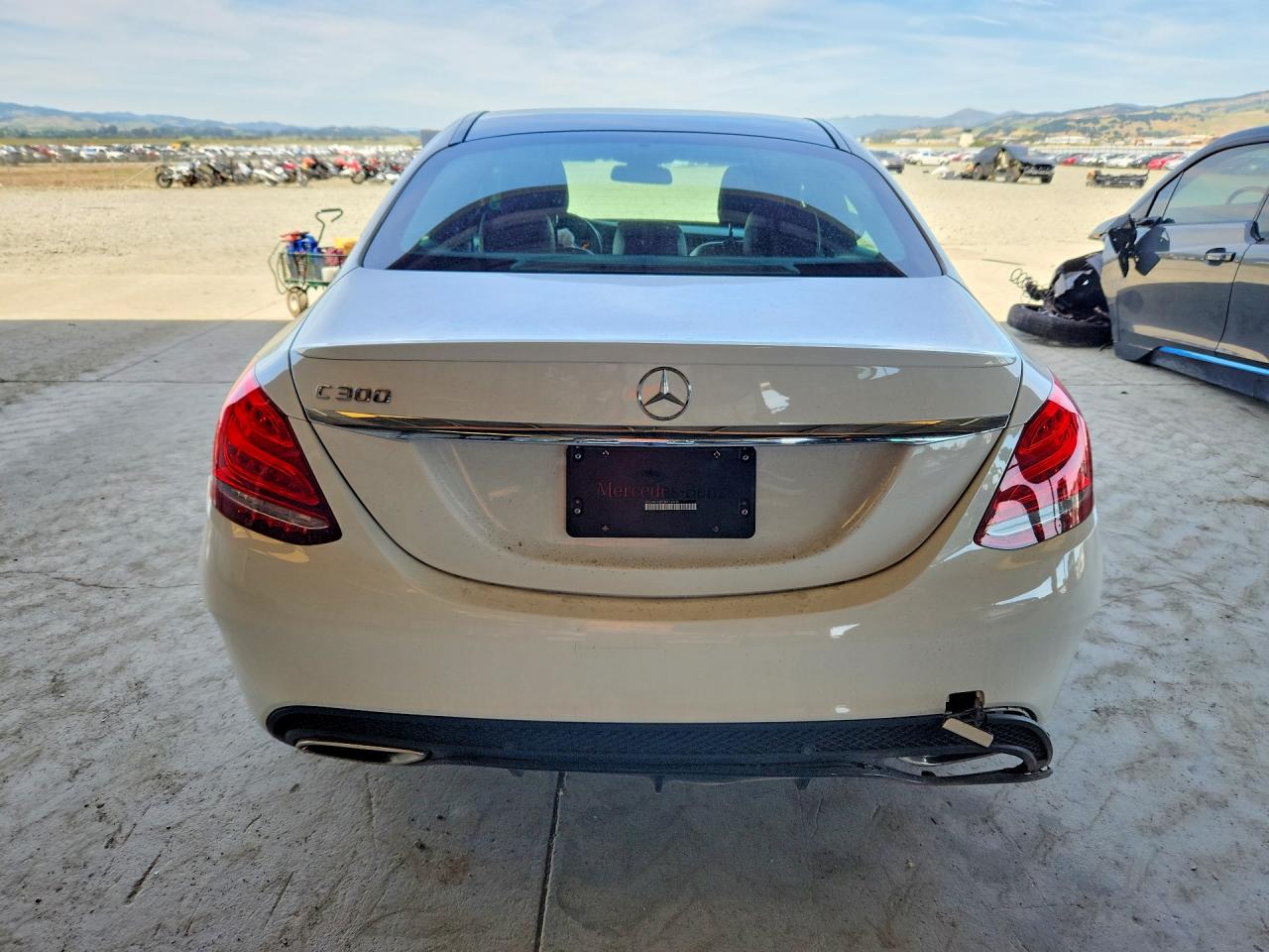 Mercedes-Benz C-Class 300