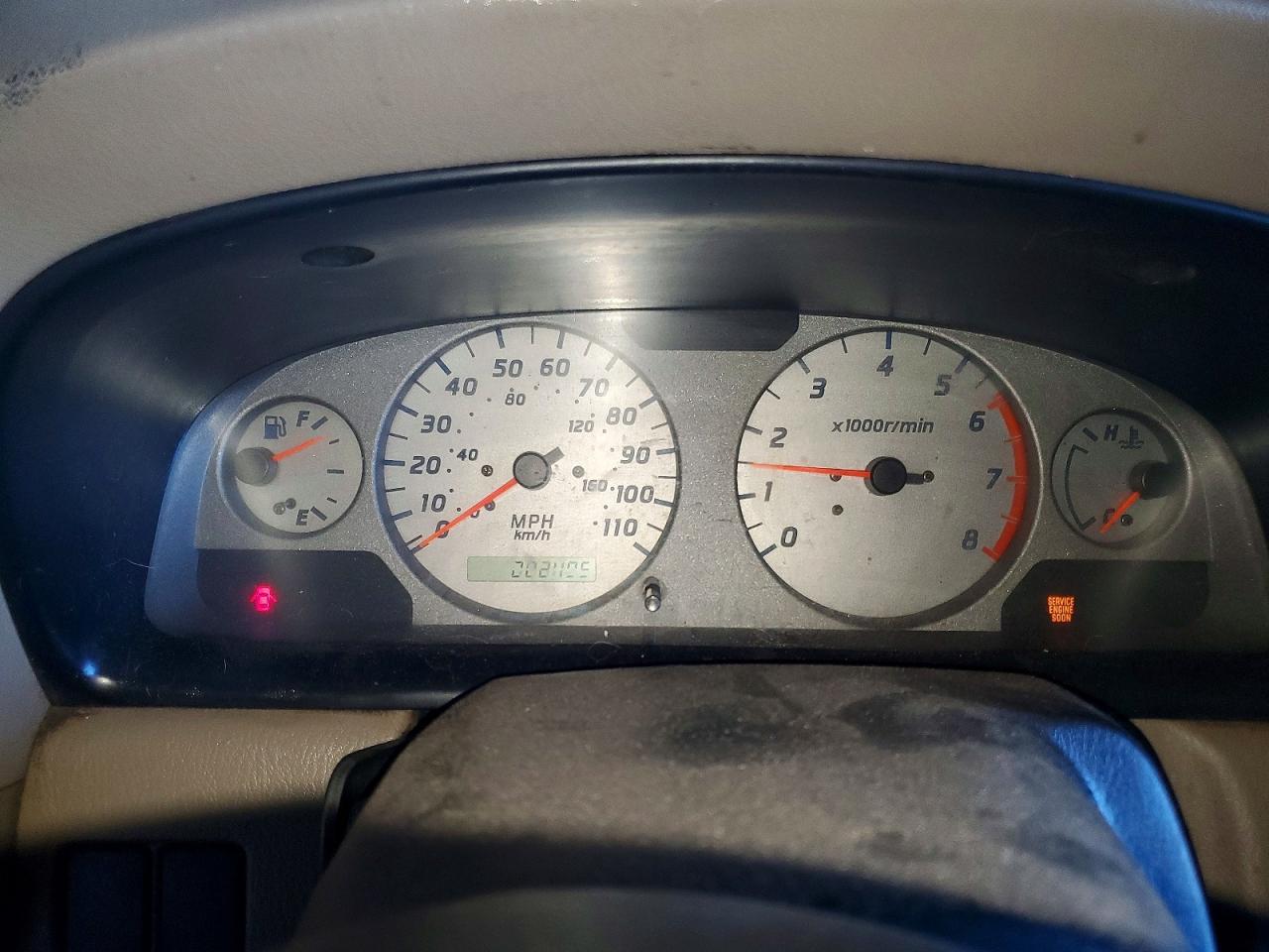 Nissan Frontier Xe