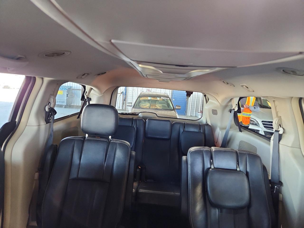 Chrysler Minivan Touring