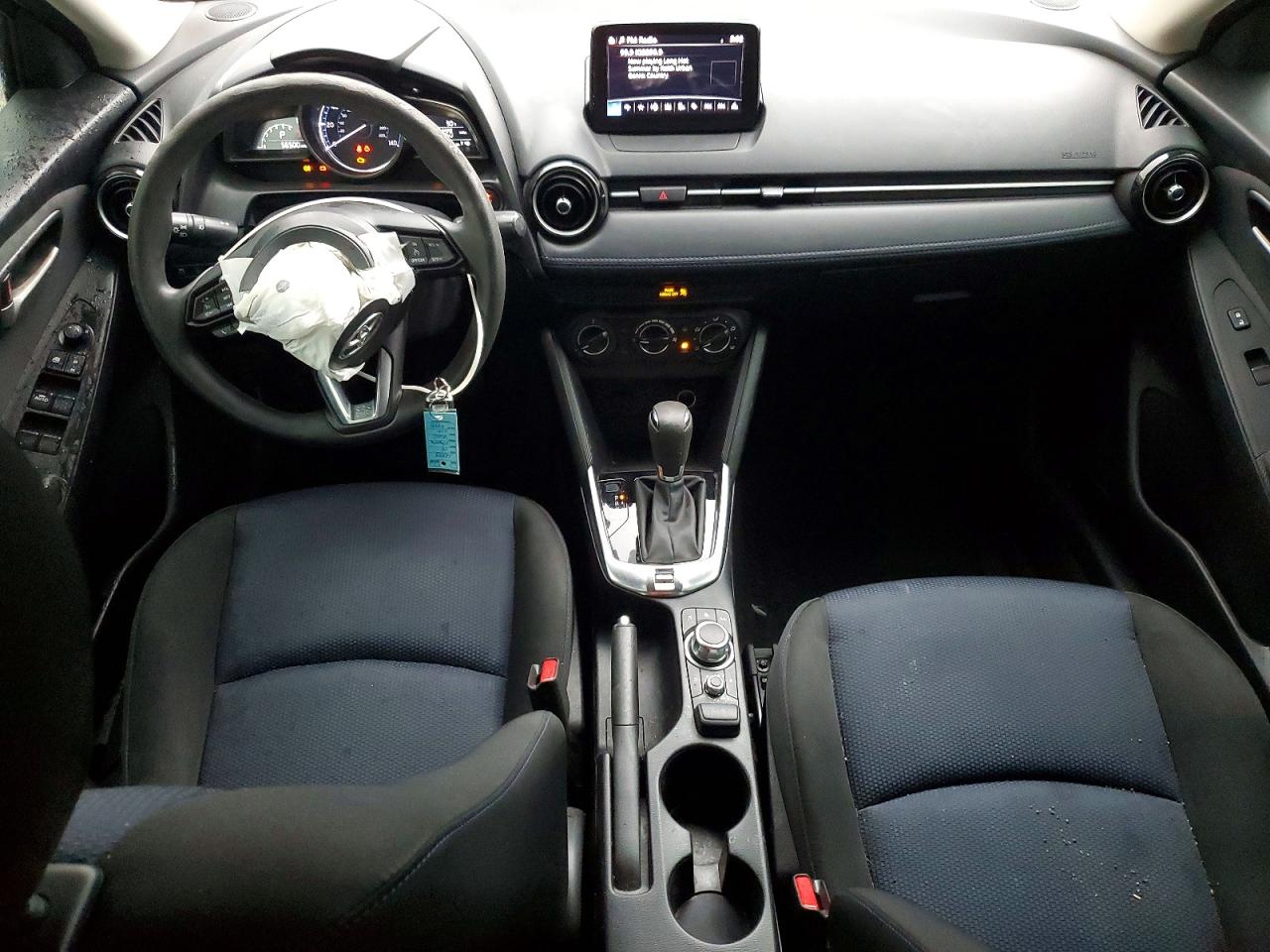 Toyota Yaris Le
