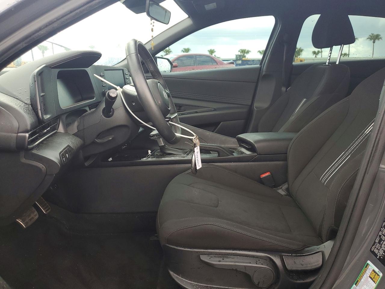 Hyundai ELANTRA Sel Sport