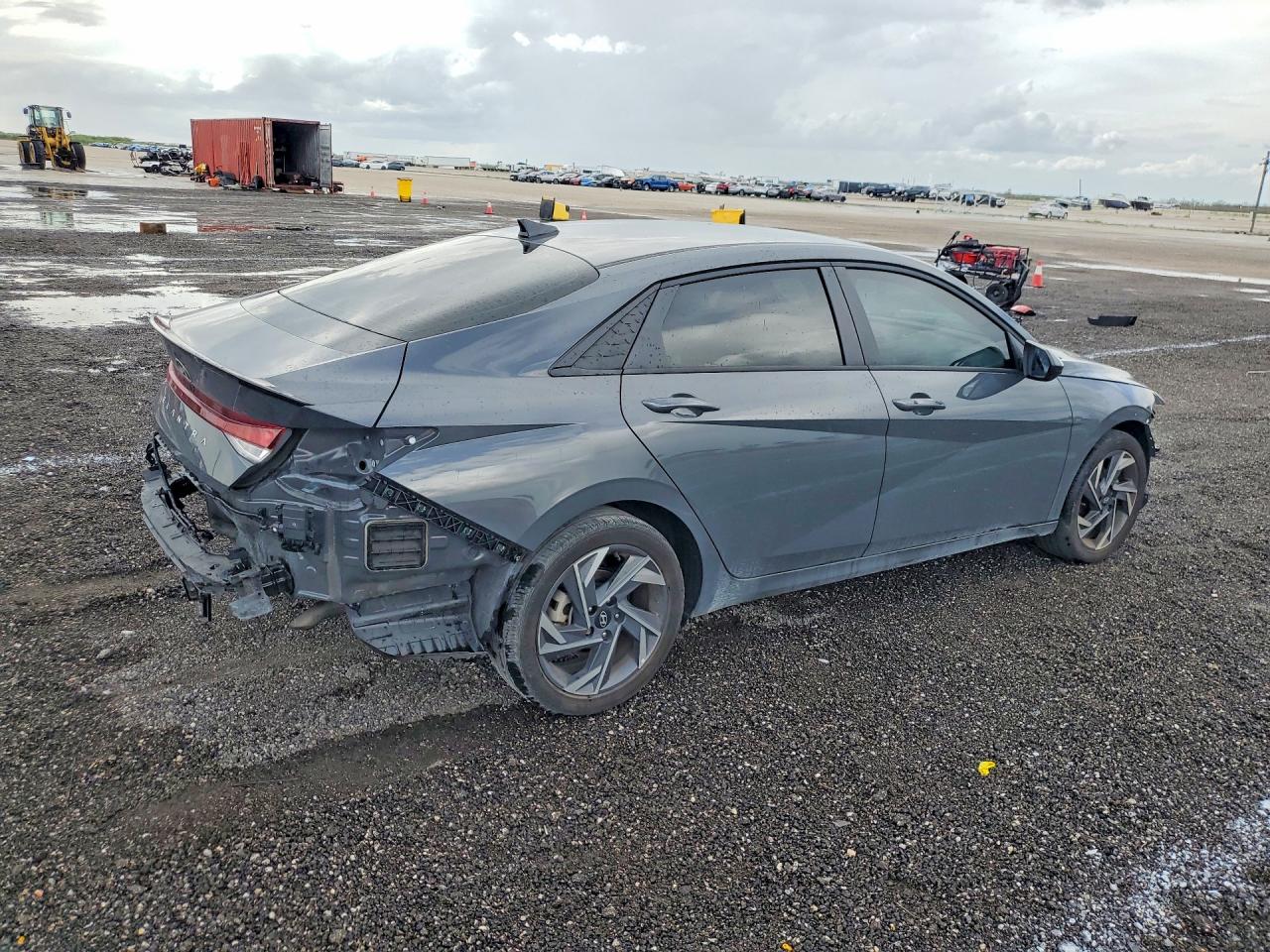 Hyundai ELANTRA Sel Sport