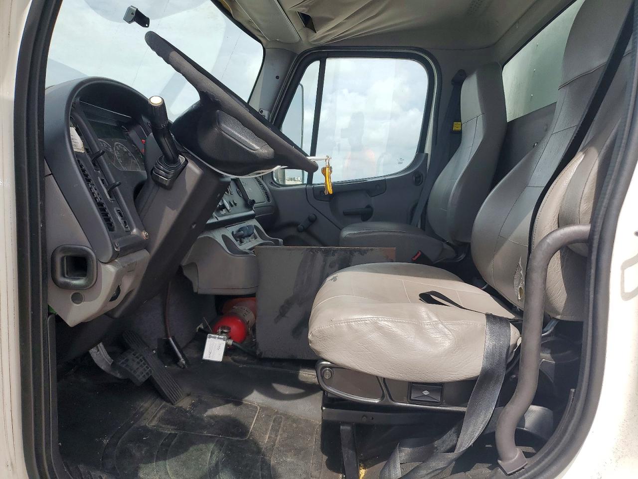 Freightliner M2 106 Medium Duty