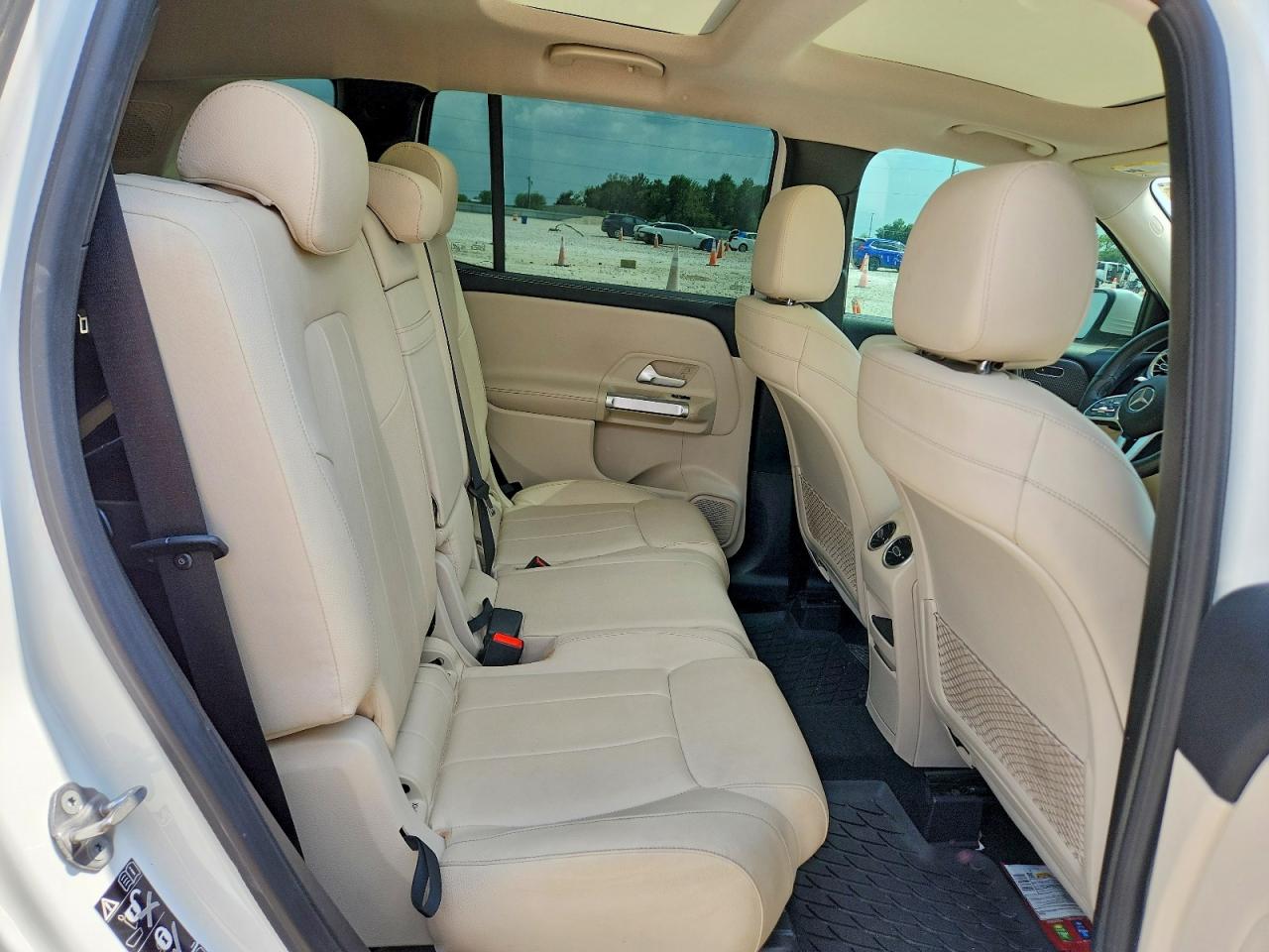 Mercedes-Benz GLB 250