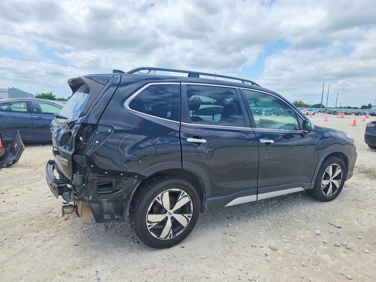 Subaru Forester Touring