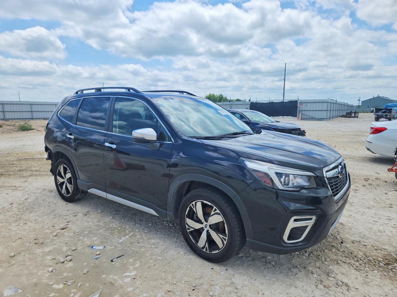 Subaru Forester Touring