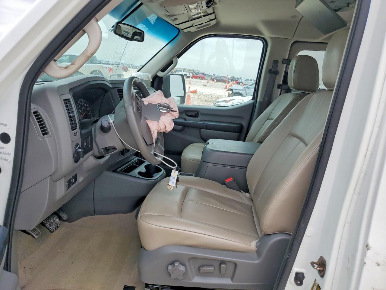 Nissan Nv 3500 Hd S