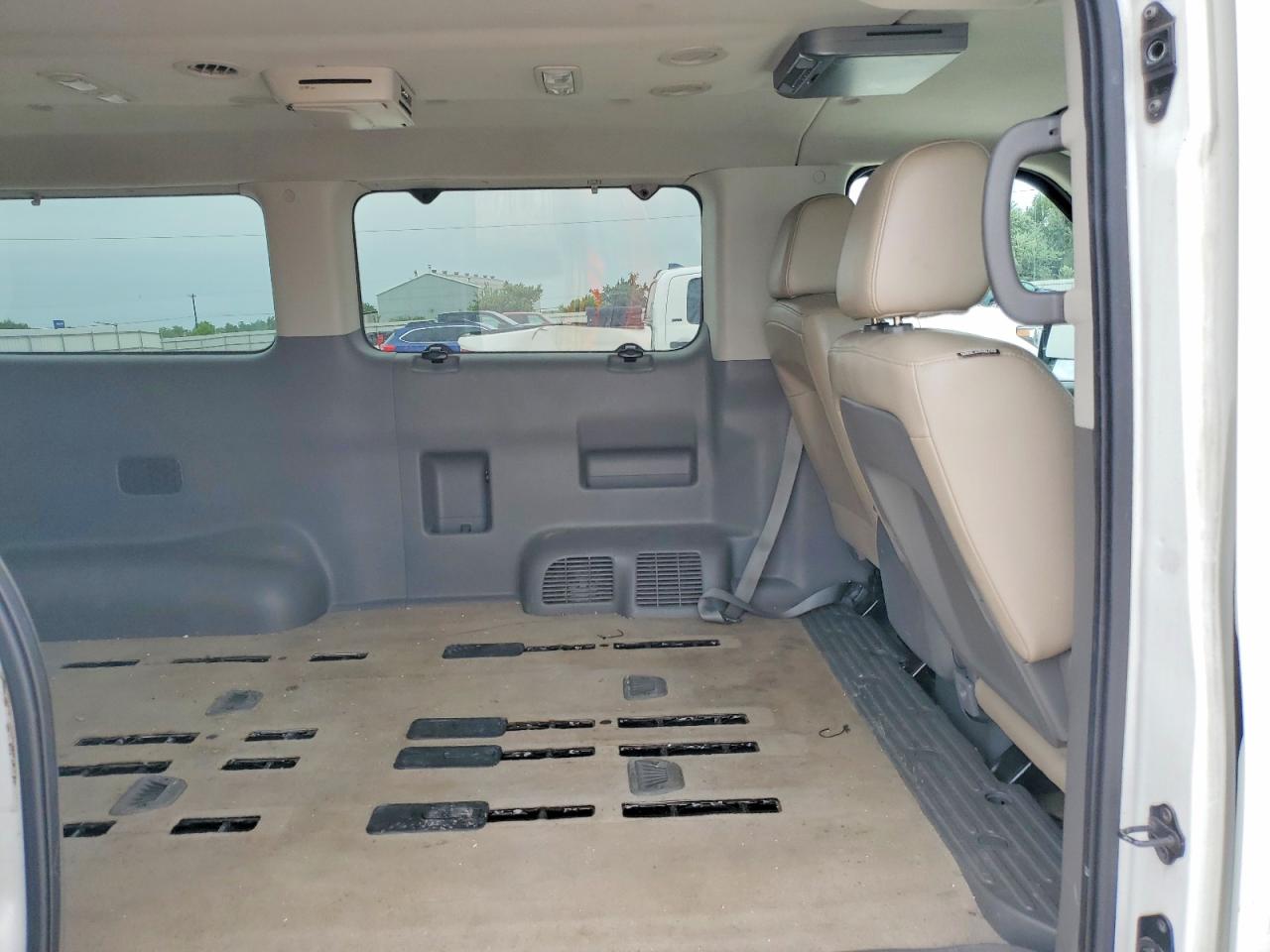 Nissan Nv 3500 Hd S