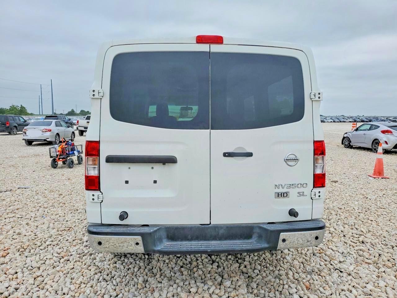 Nissan Nv 3500 Hd S