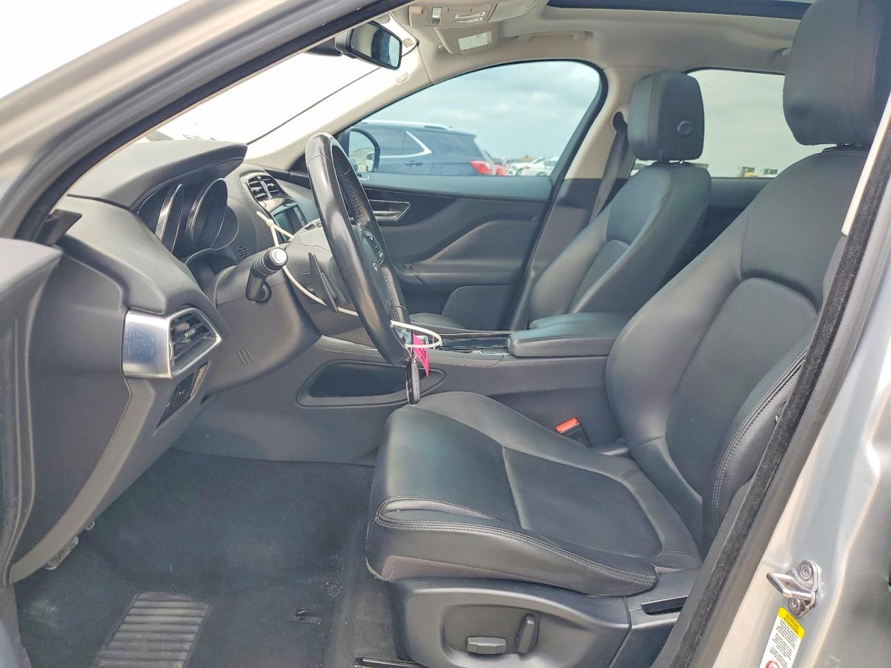 Jaguar F-PACE Premium