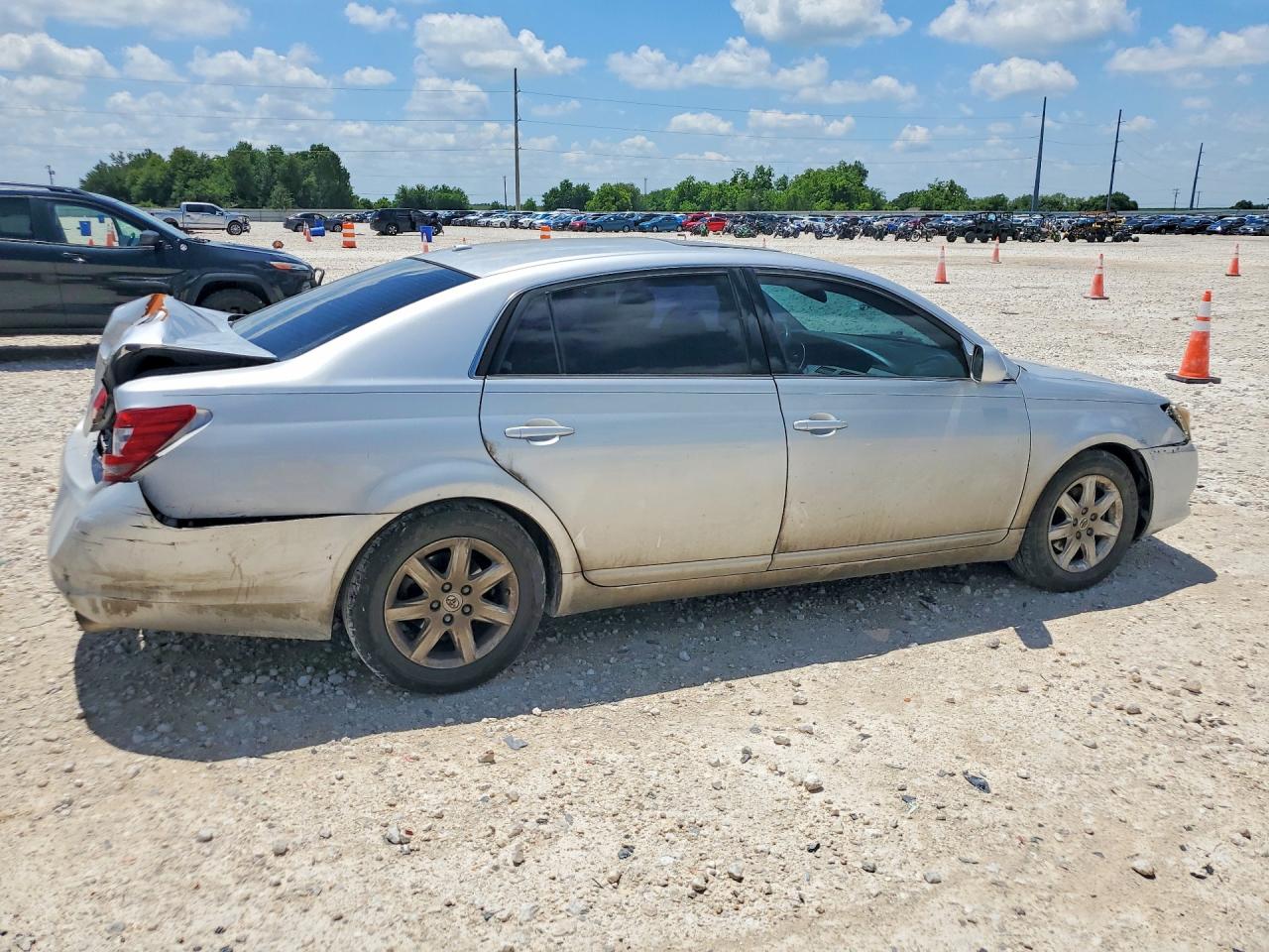 Toyota Avalon Xl