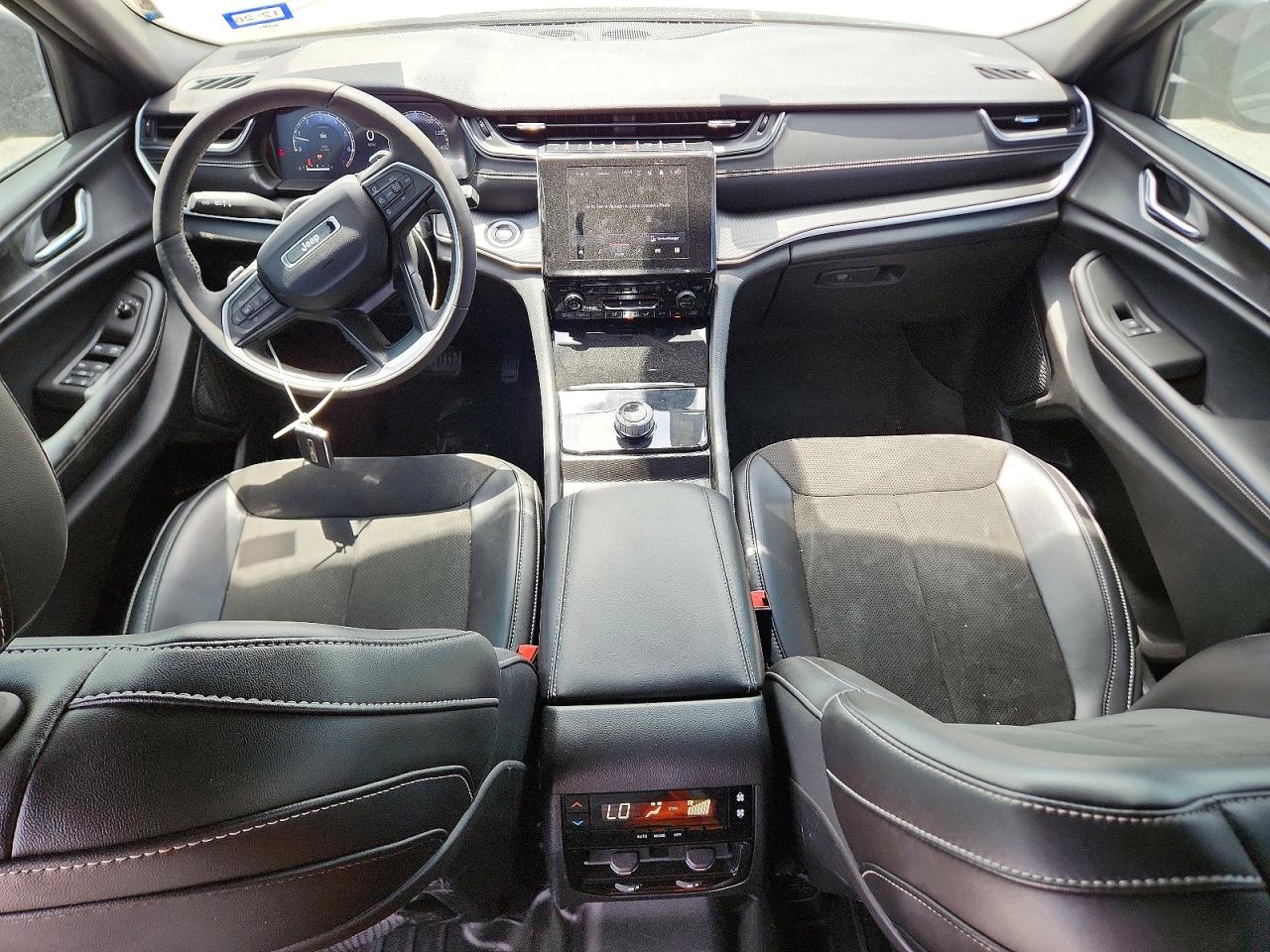 Jeep Grand Cherokee L Laredo