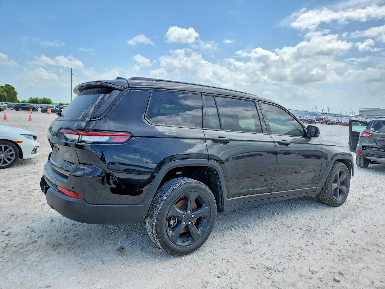 Jeep Grand Cherokee L Laredo