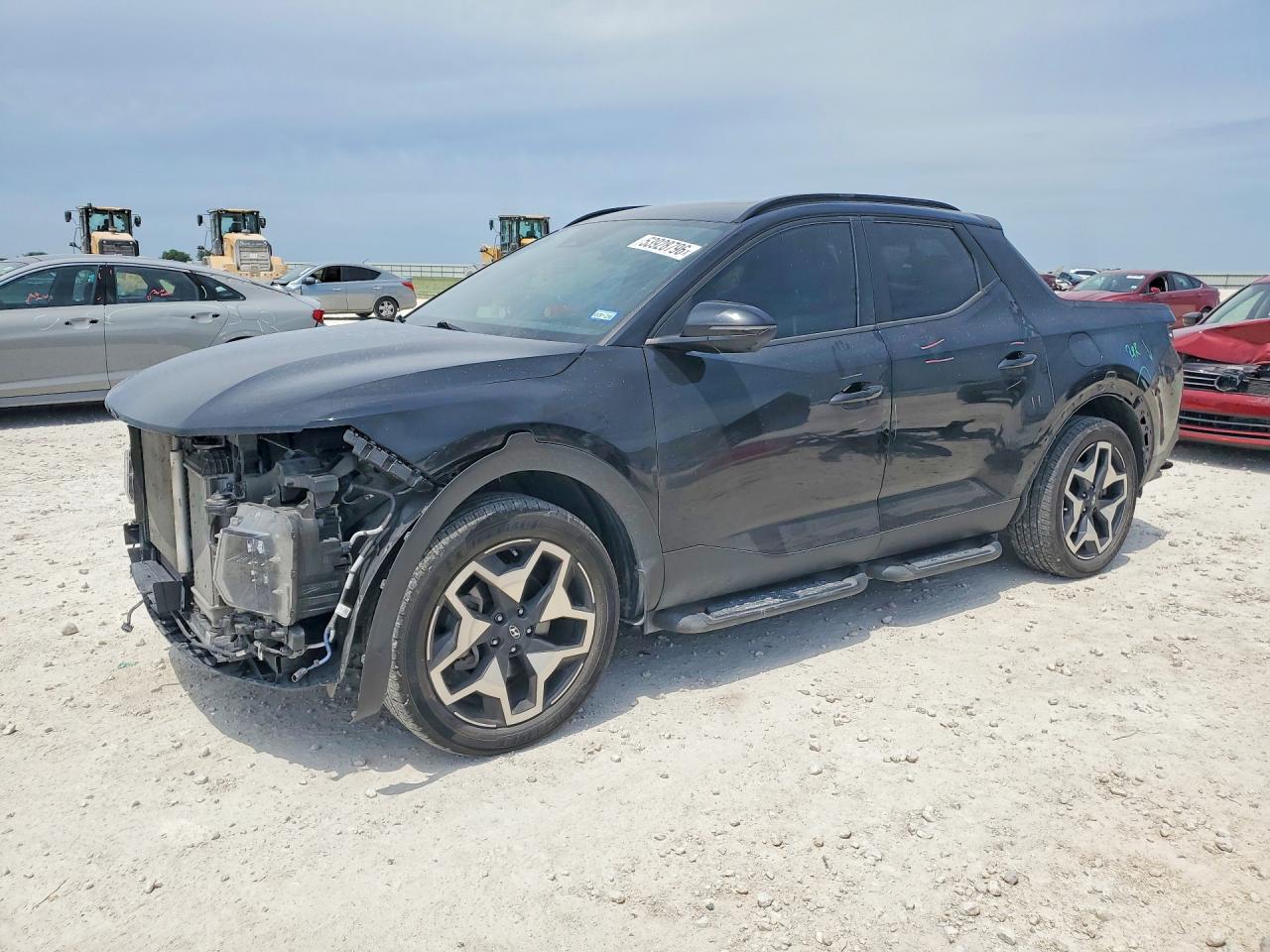 Salvage Hyundai SANTA CRUZ Image