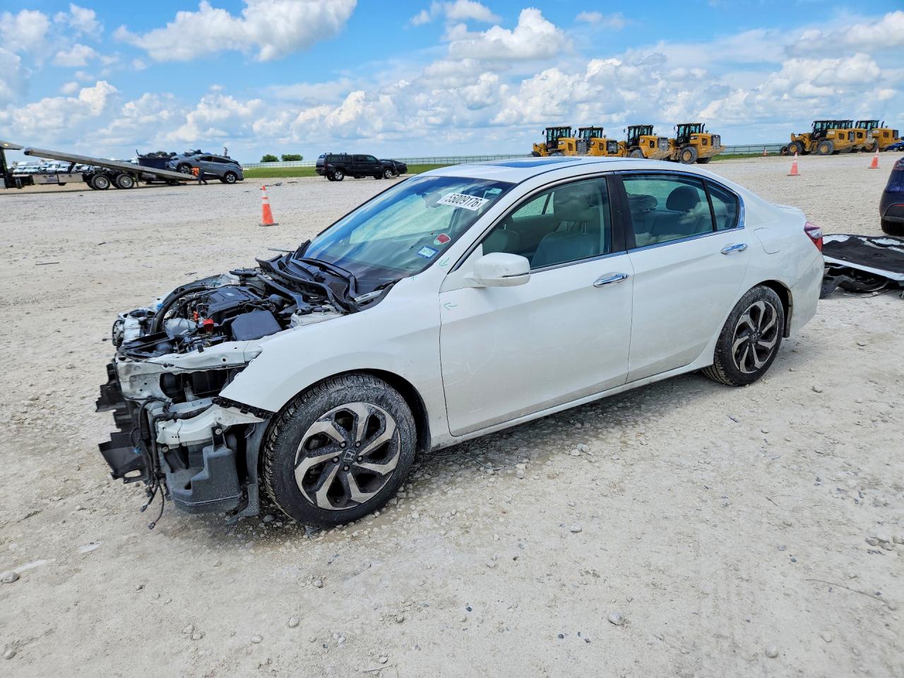 Salvage Honda Accord Image