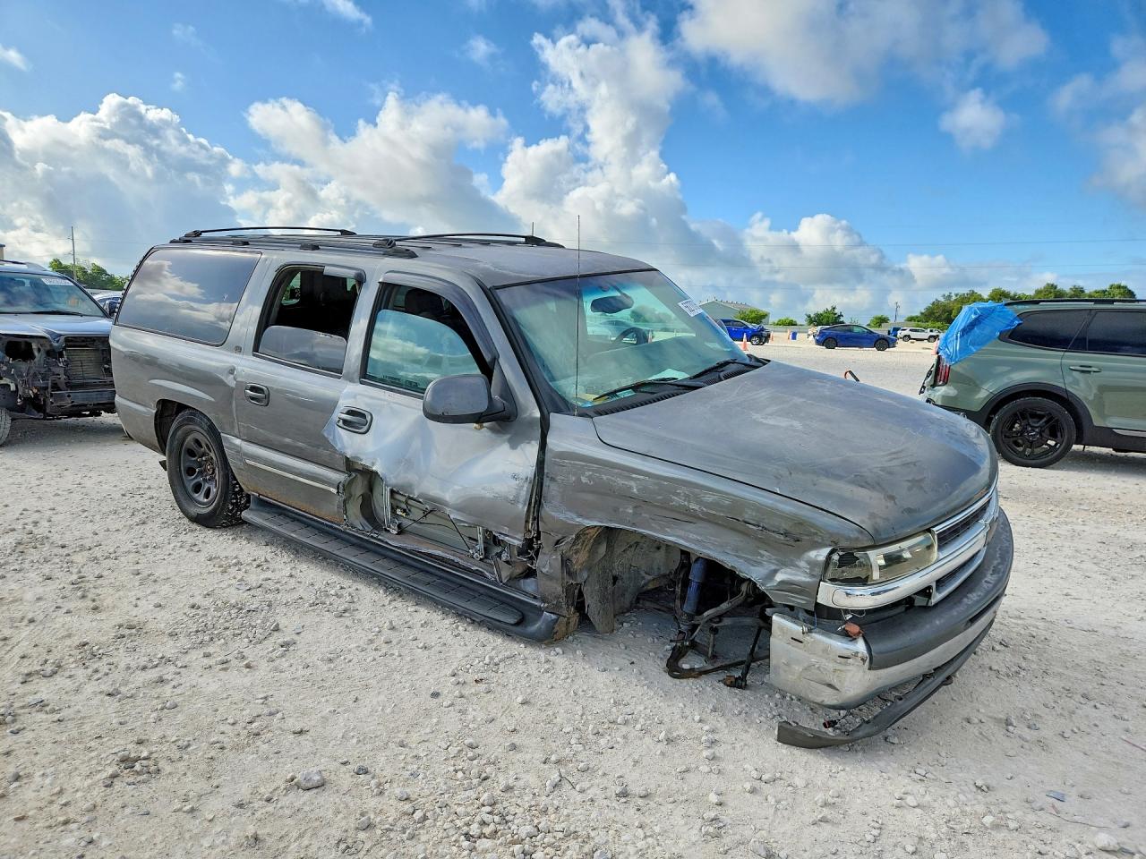 Chevrolet Suburban C1500