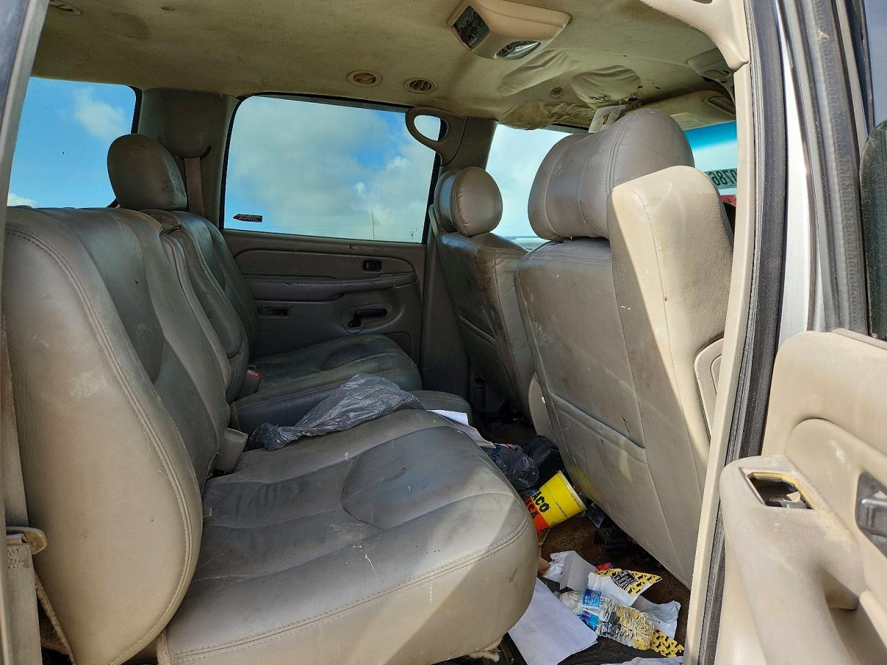 Chevrolet Suburban C1500
