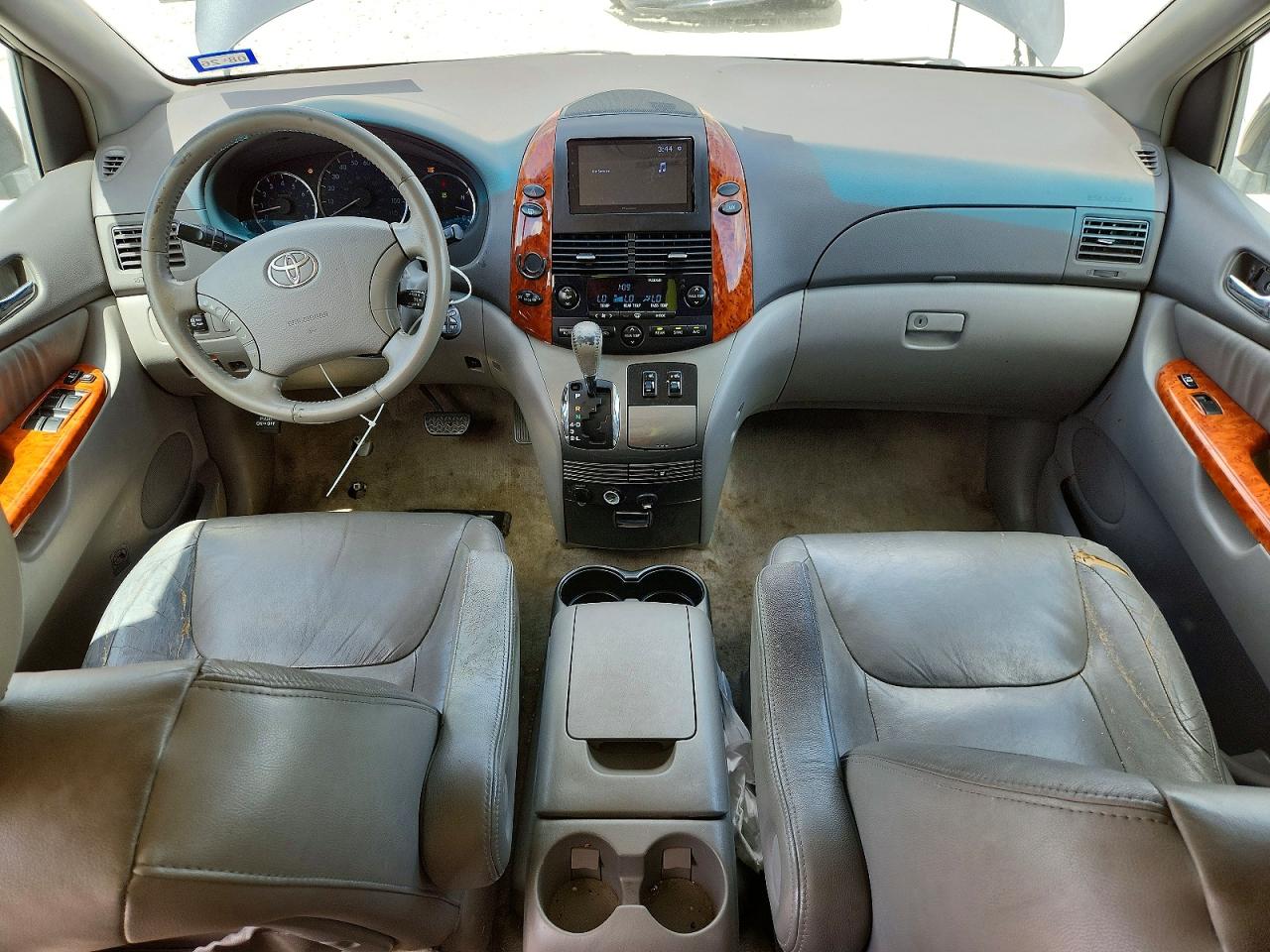Toyota Sienna Xle