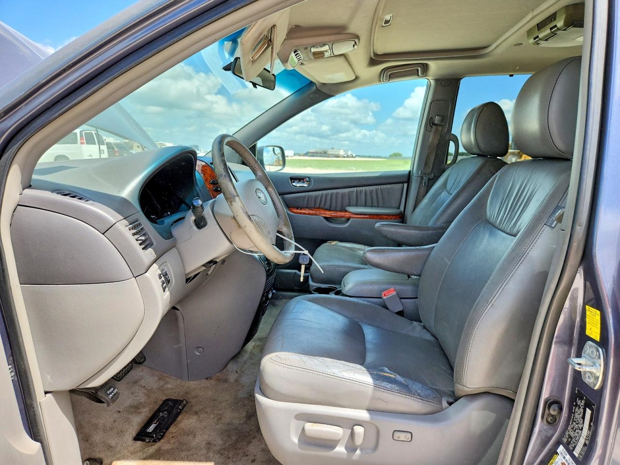 Toyota Sienna Xle