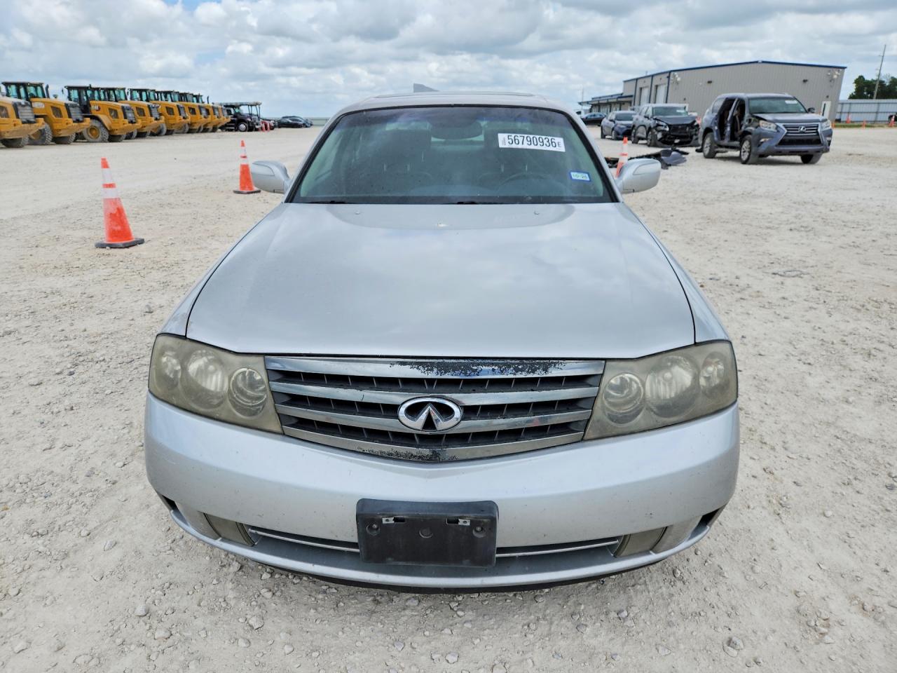 INFINITI M45 Base