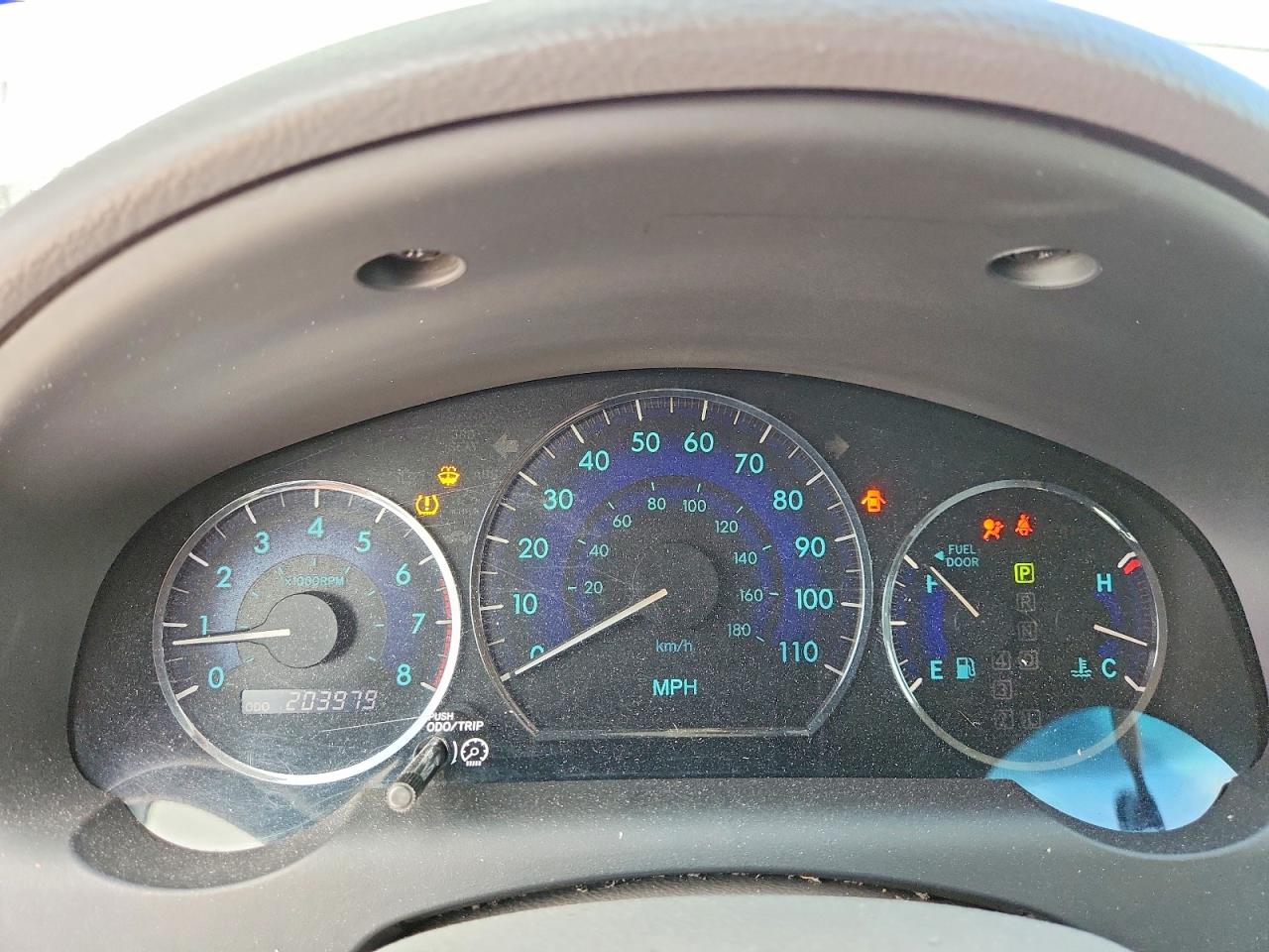 Toyota Sienna Le 8-passenger