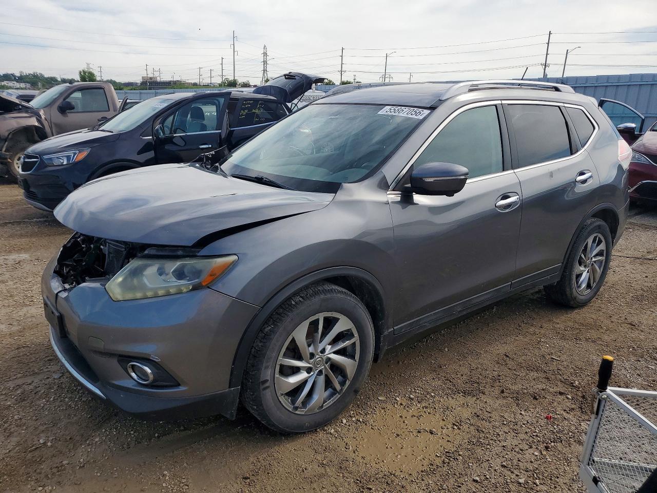 Salvage Nissan Rogue Image