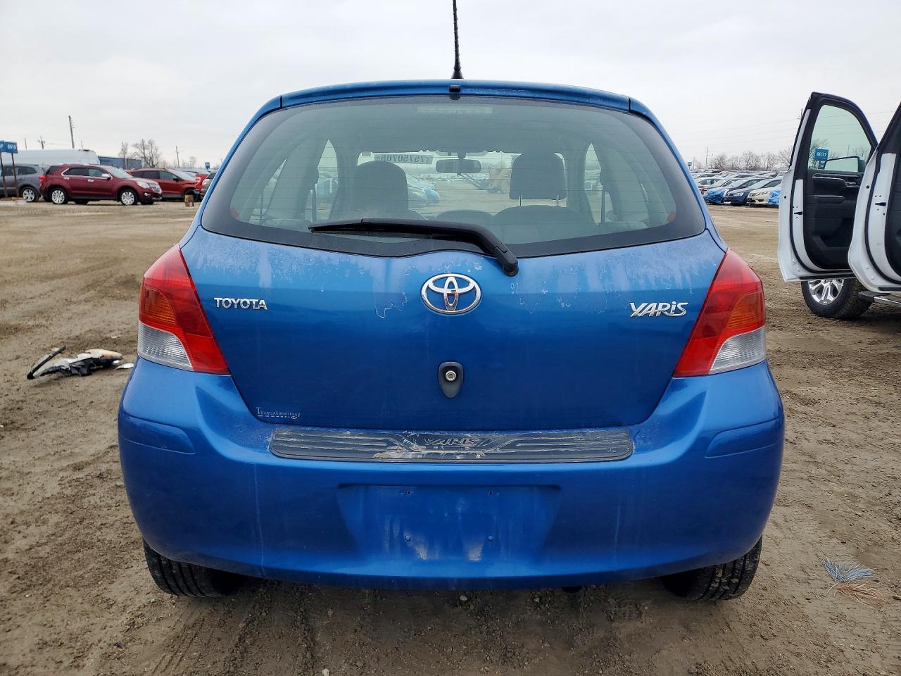 Toyota Yaris Base