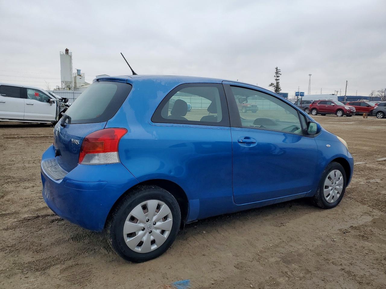 Toyota Yaris Base