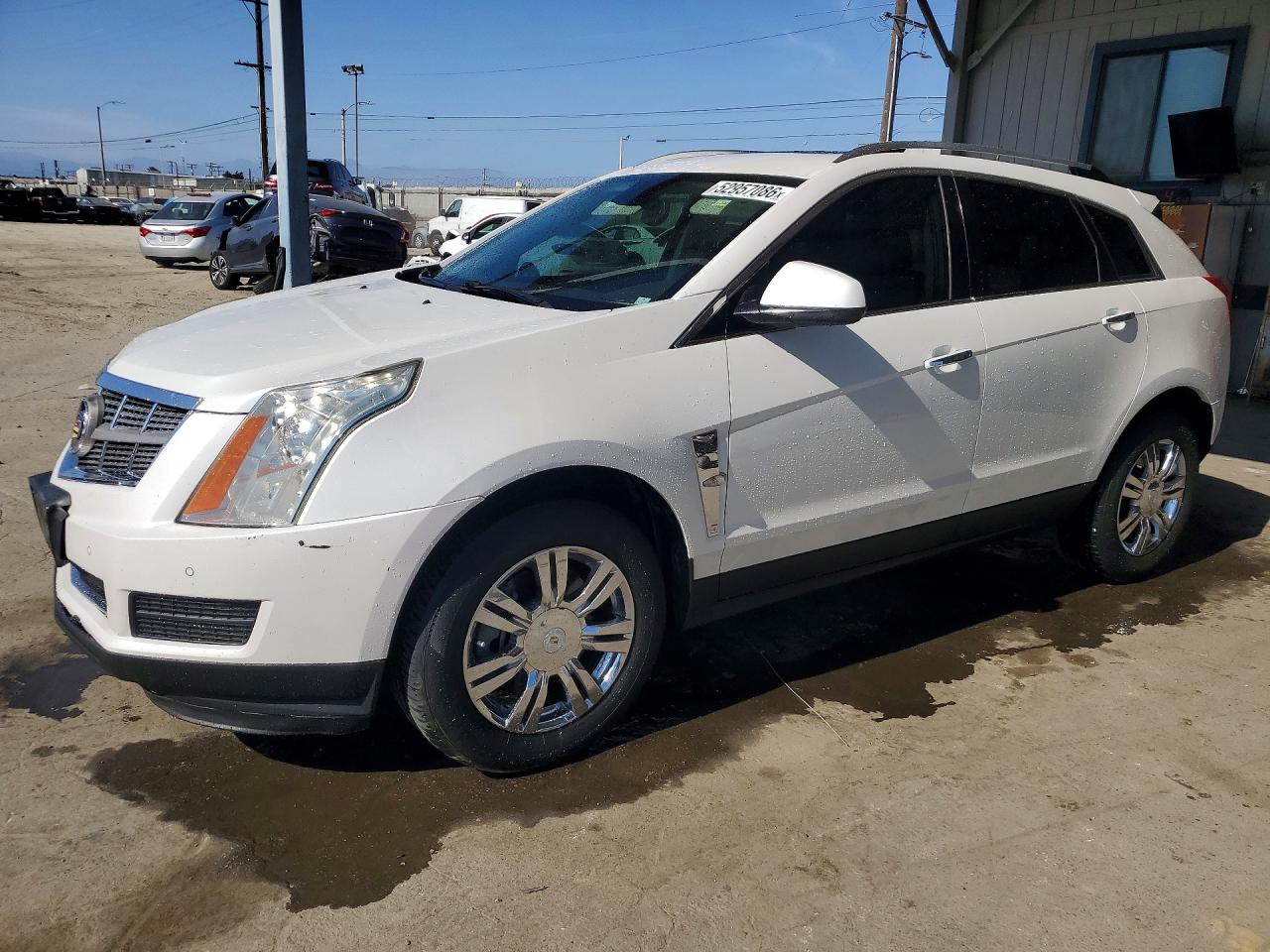 Salvage Cadillac SRX Image