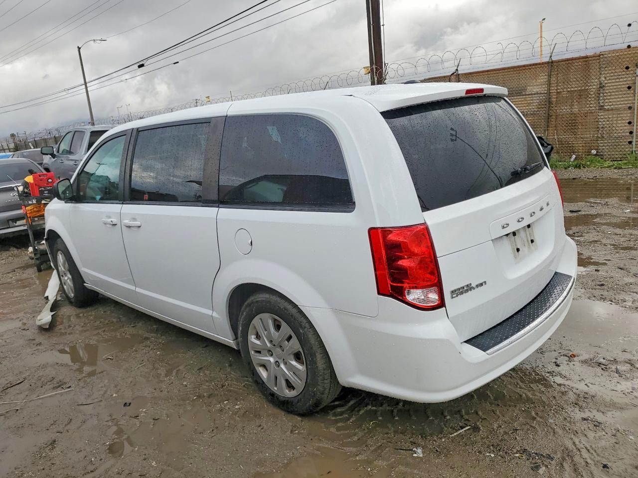 Dodge Caravan Se