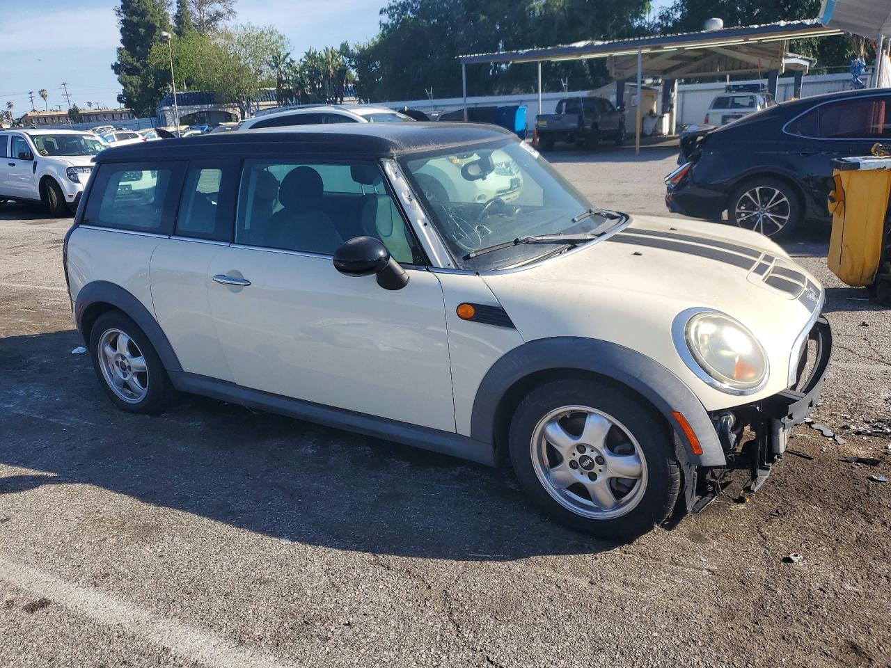 MINI Cooper Clubman
