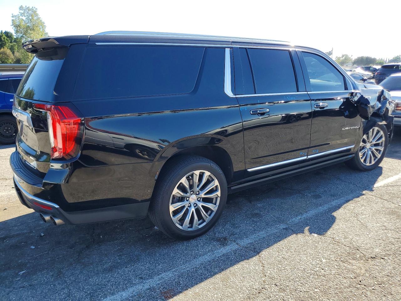 GMC Yukon Denali