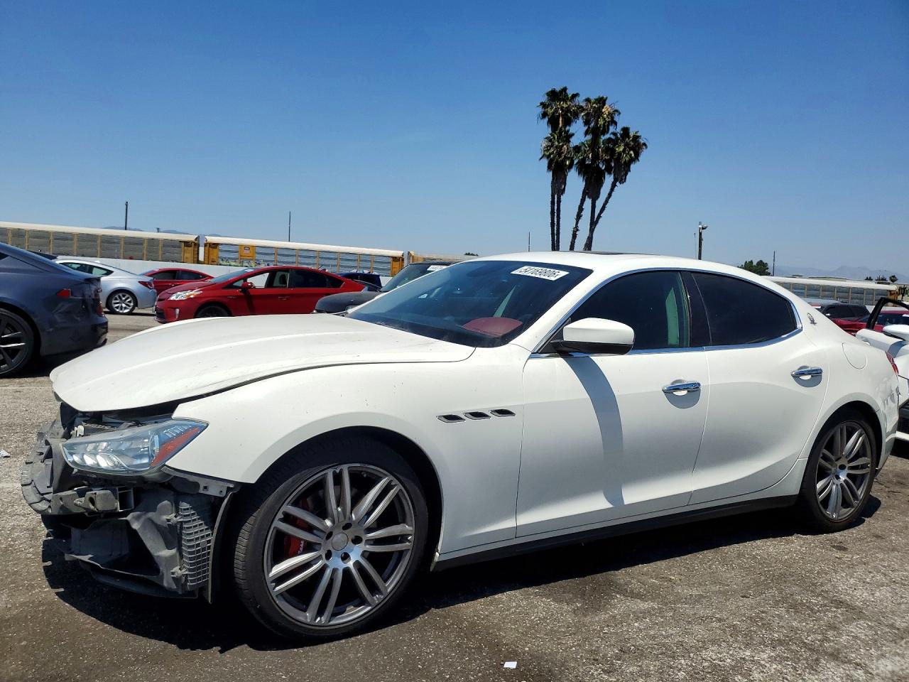 Salvage Maserati Ghibli Image