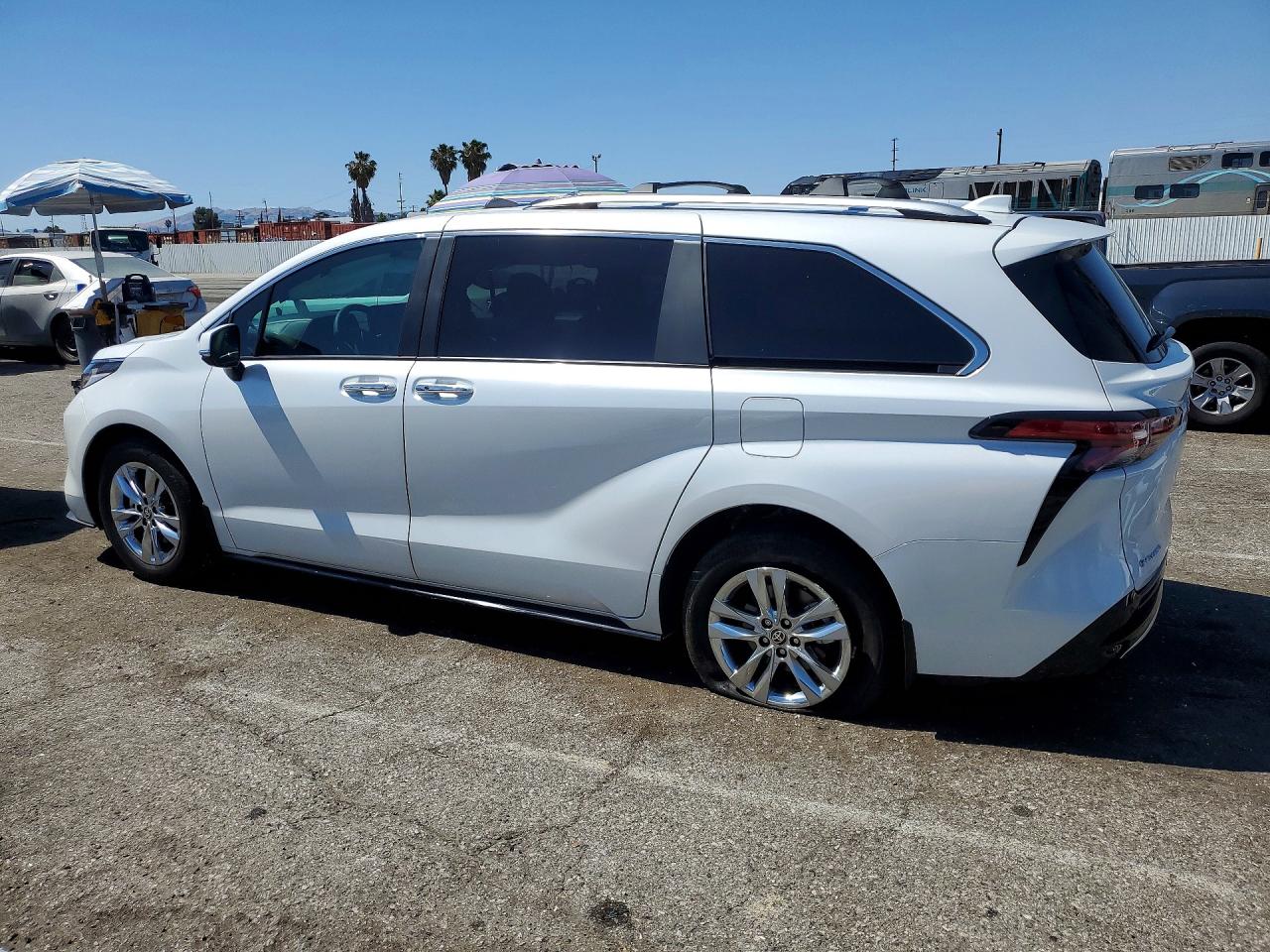 Toyota Sienna Limited 7-passenger