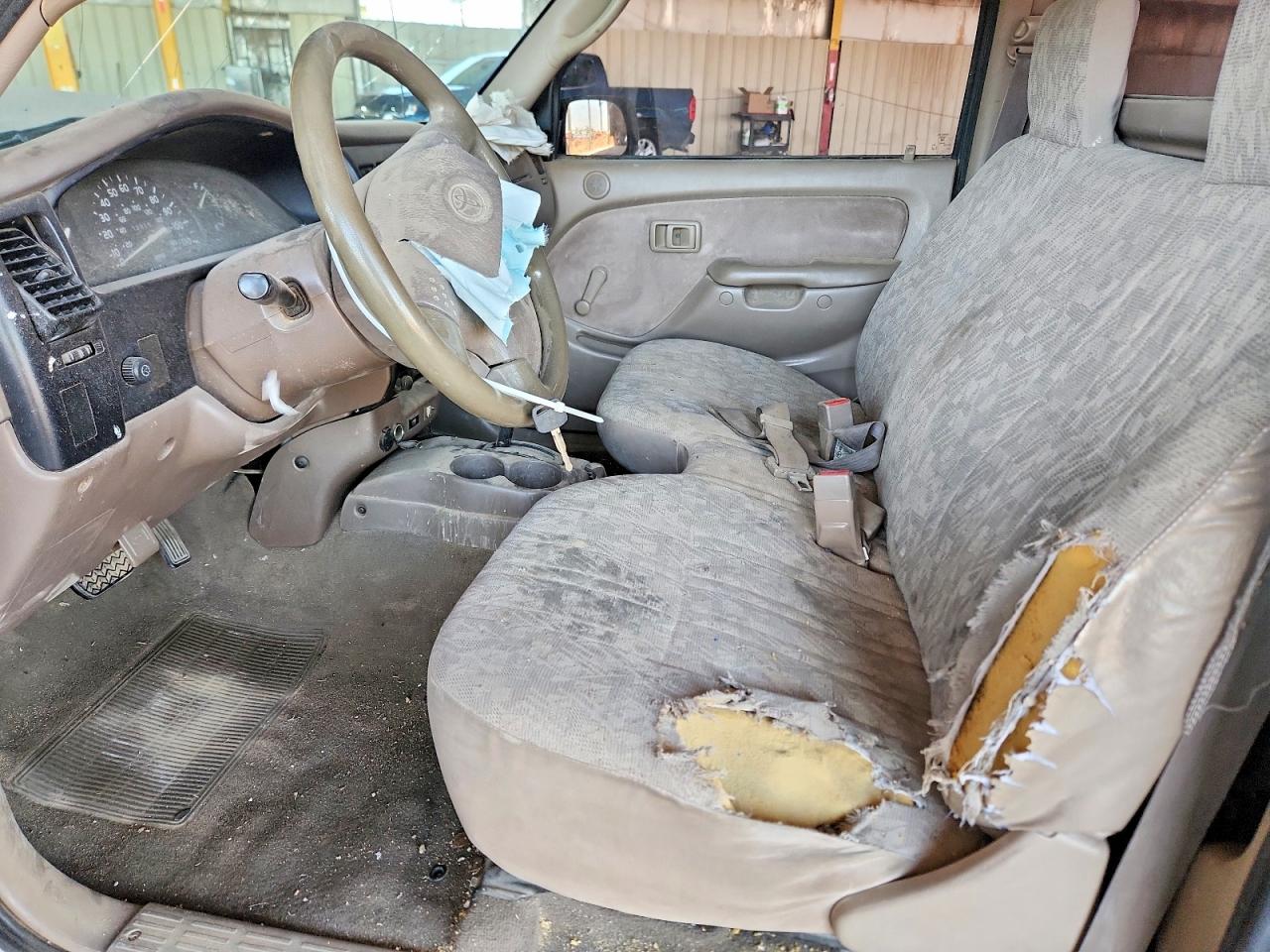 Toyota Tacoma Base