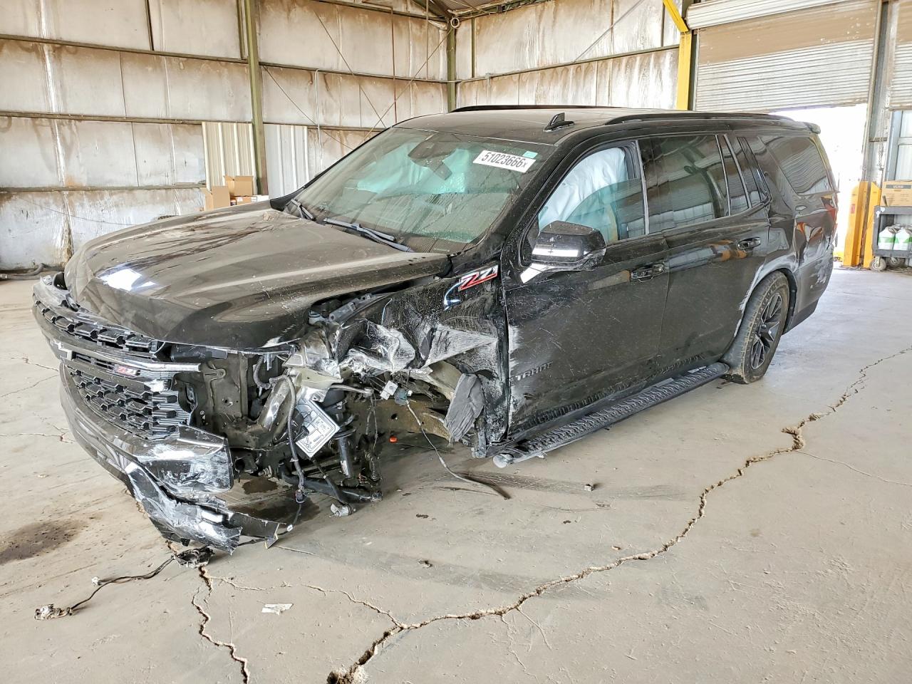 Salvage Chevrolet Tahoe Image