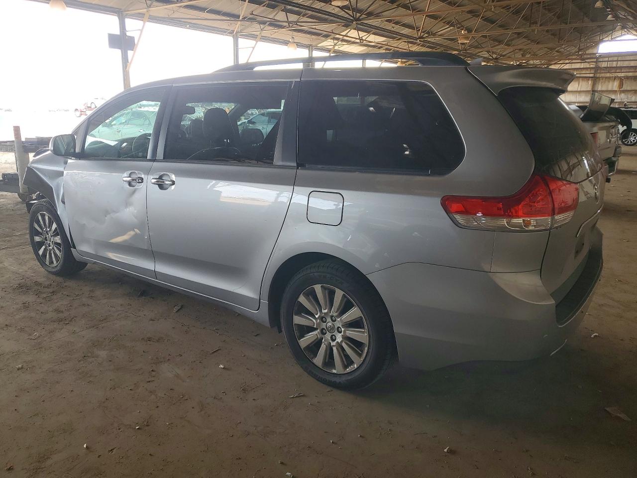 Toyota Sienna Xle 7-passenger