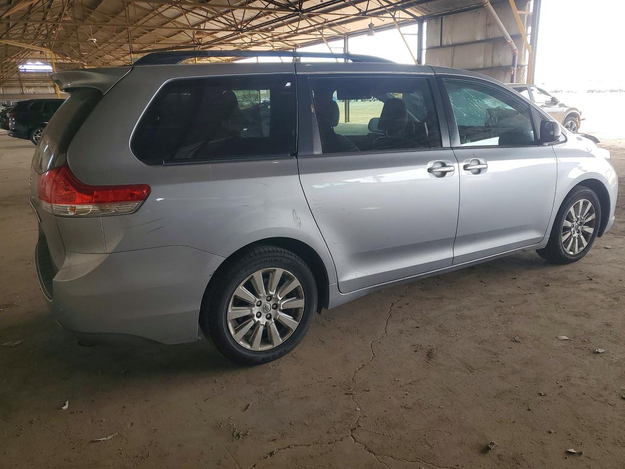 Toyota Sienna Xle 7-passenger