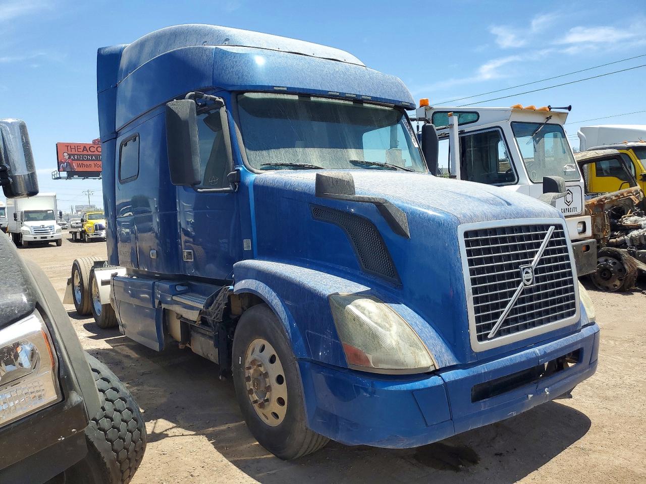 Salvage Volvo Vn Image