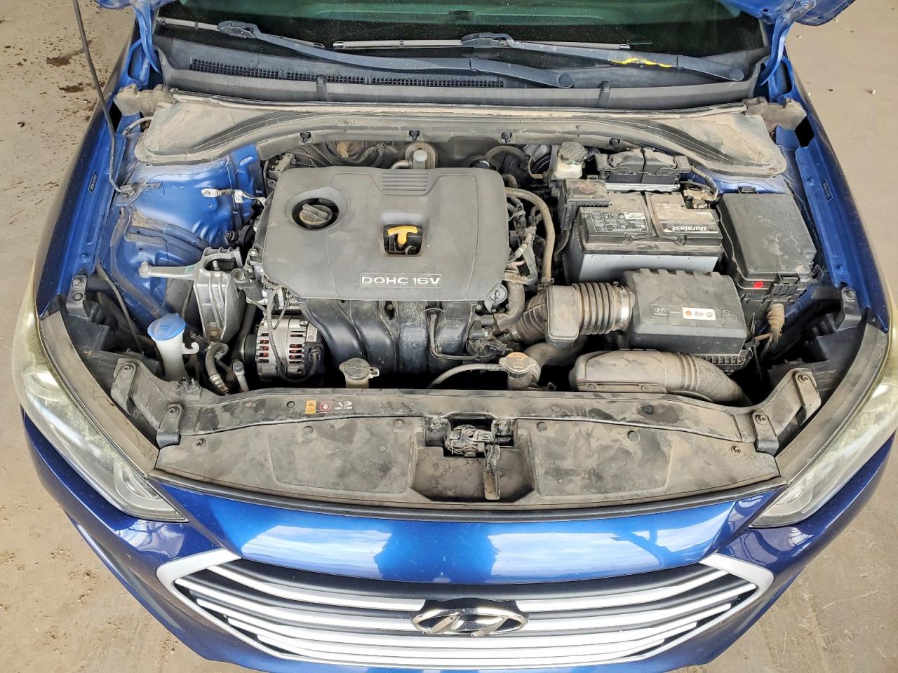 Hyundai ELANTRA Sel