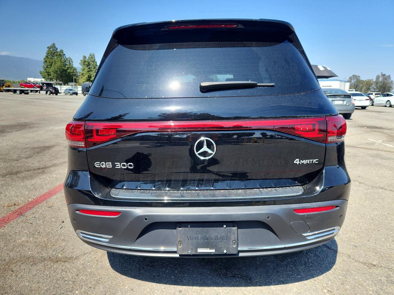 Mercedes-Benz EQB 300 4matic