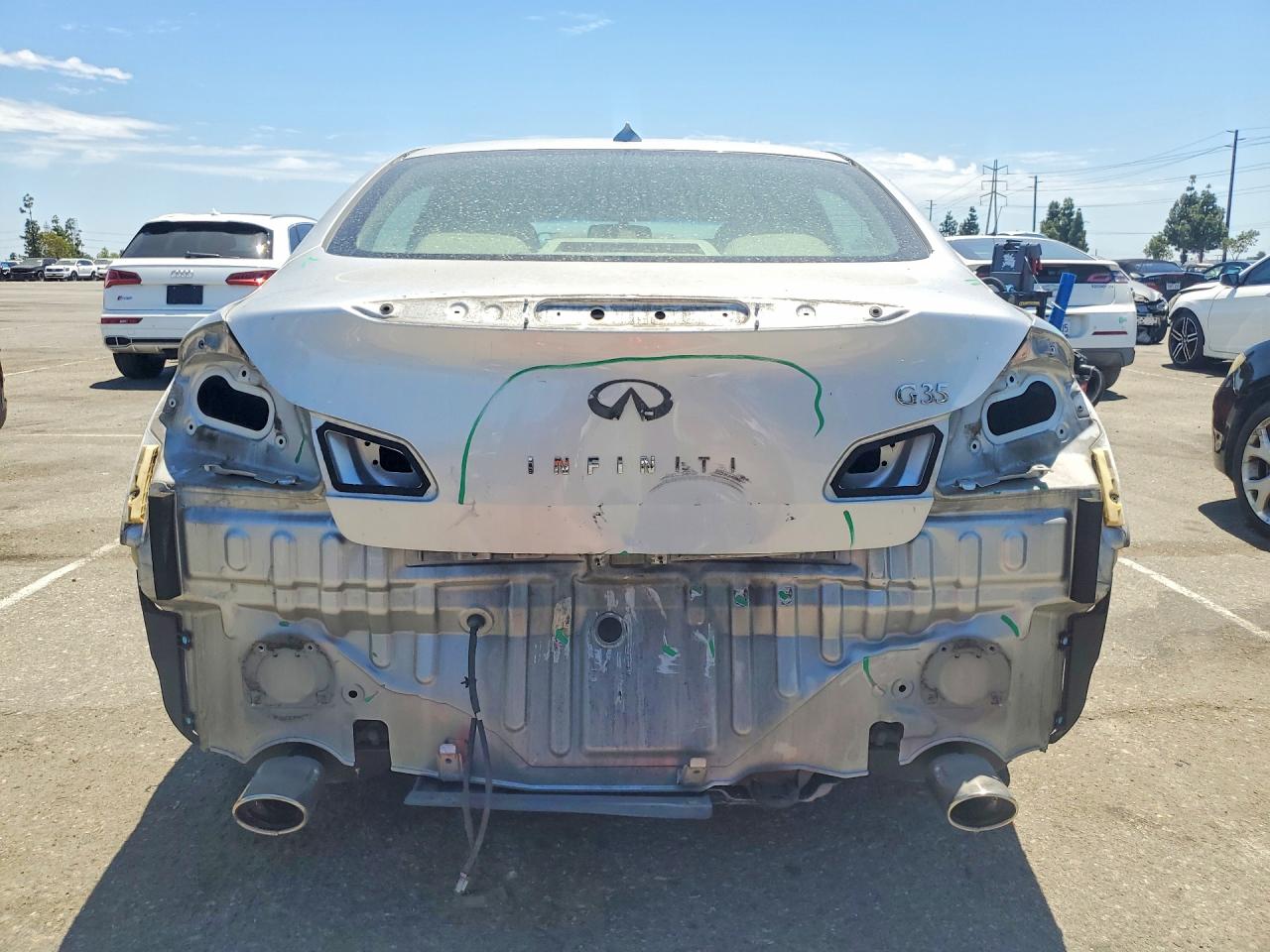 INFINITI G35 Base