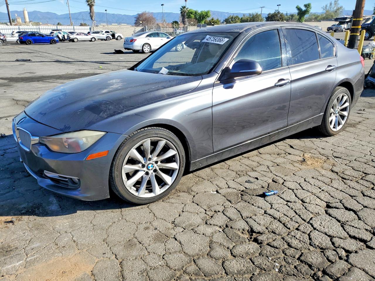 Salvage BMW 3 Series Image