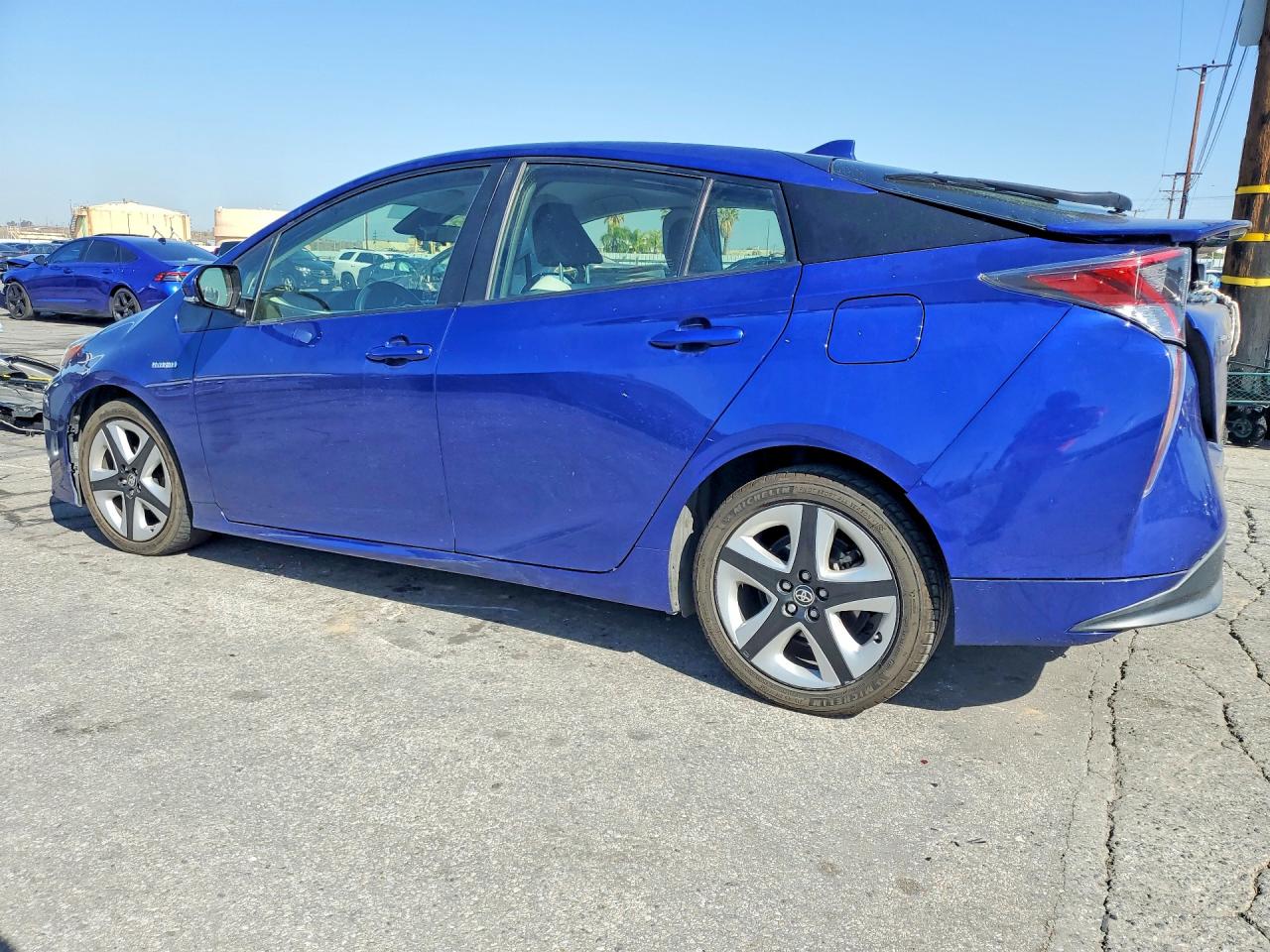 Toyota Prius Three Touring